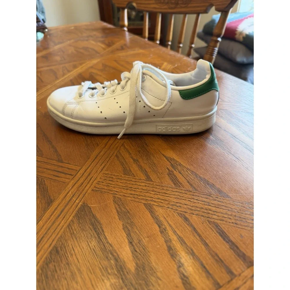 Adidas Stan Smith White Green Athletic Casual Size 6 1/2